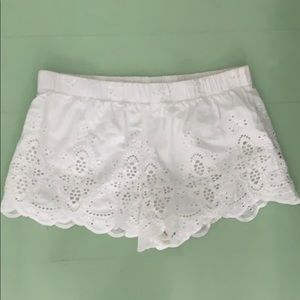 White lace shorts